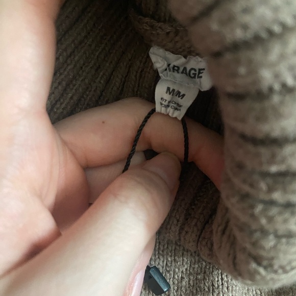 cropped turtleneck top from garage - Picture 3 of 3